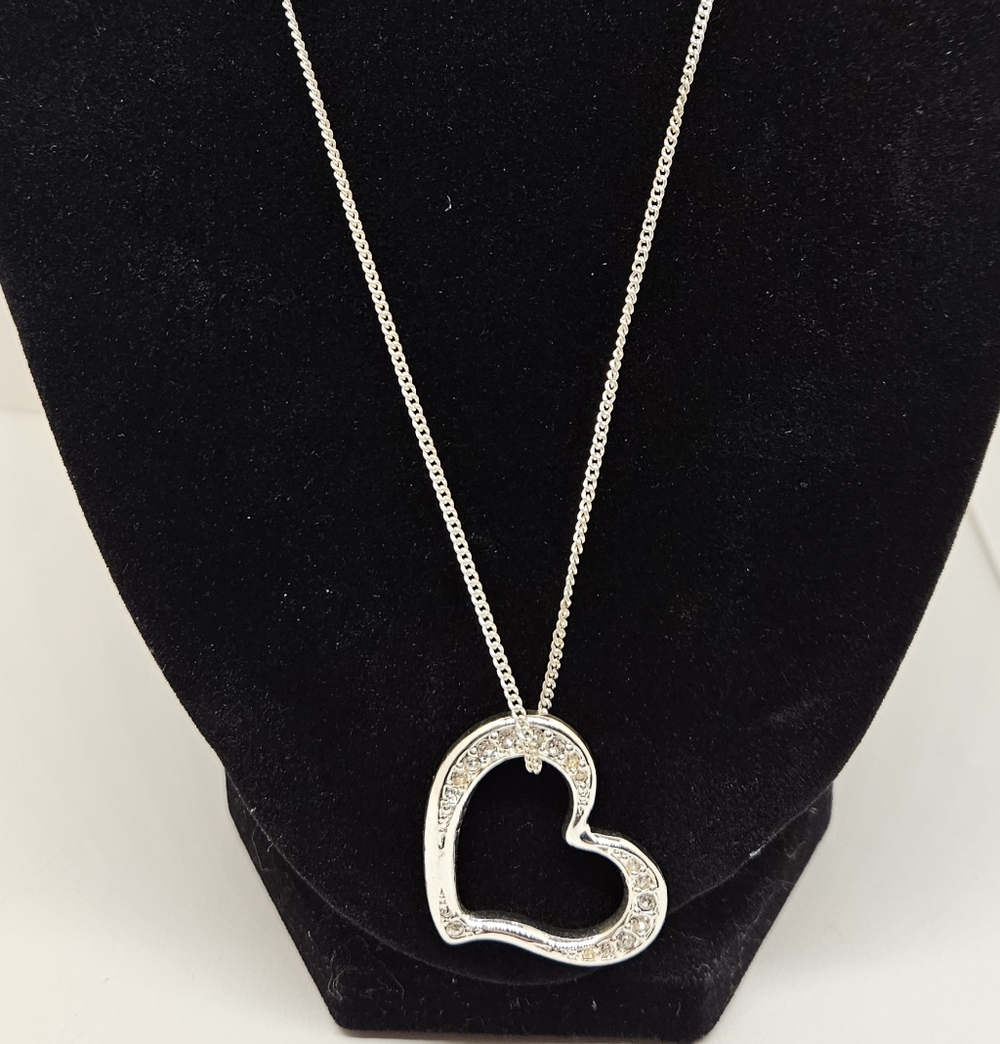 Avon SP Heart Pendant Necklace Silver Rhinestones Crystals Pave Valentines Day